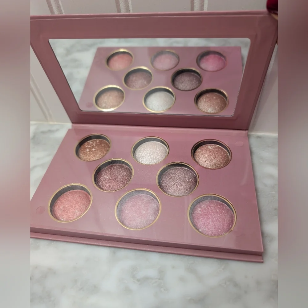 NIB Baked Terracotta Highlighter, Bronzer & Blush Palette